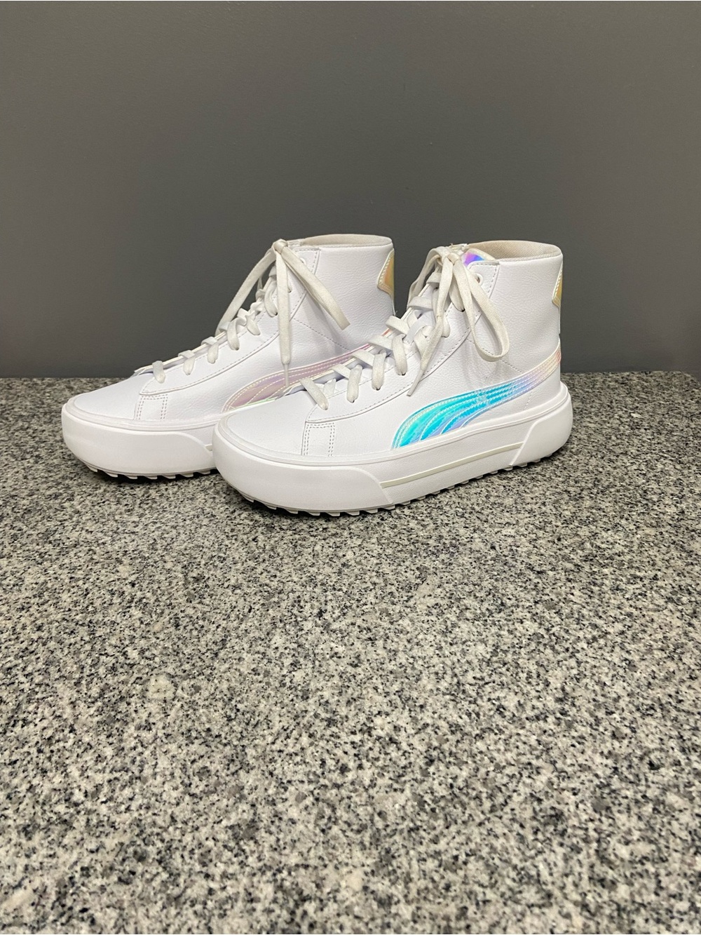 PUMA Kaia Mid Iridescent White Platform Sneakers Women’s 10 Hip Hop Comfy